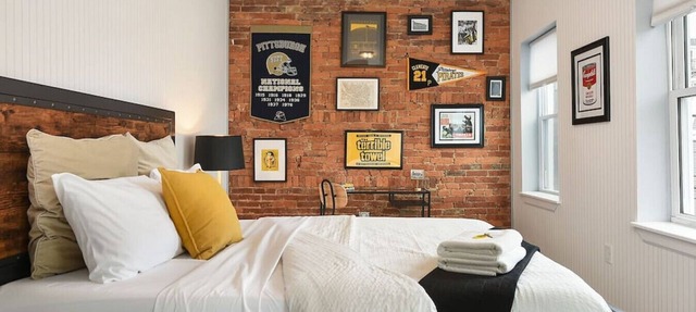 ★ HostWise Stays ★ Charming Lawrenceville · Industrial Vibes - Walkable