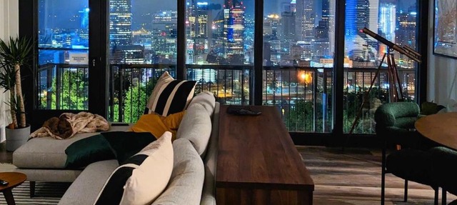 HostWise Stays - Grandview Penthouse - Sweeping City Views, High End Living