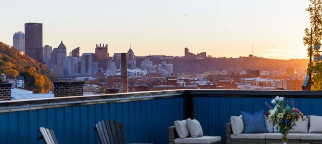 ★ HostWise Stays ★ Rooftop Deck, Garage, *Luxe* Mad Men Vibes