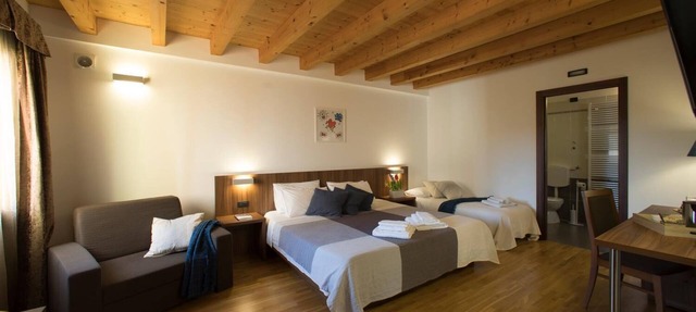 Hotel C25
