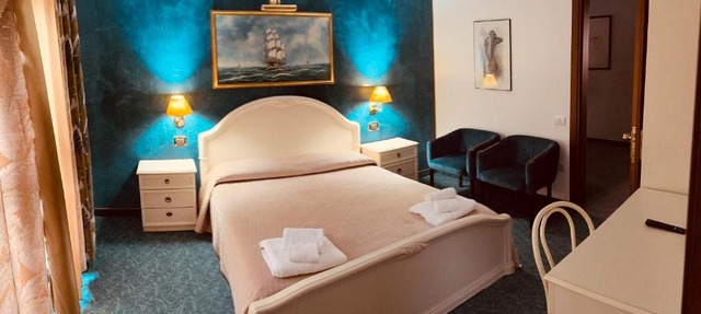 Hotel Rey's