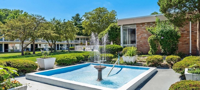 Howard Johnson by Wyndham Albany