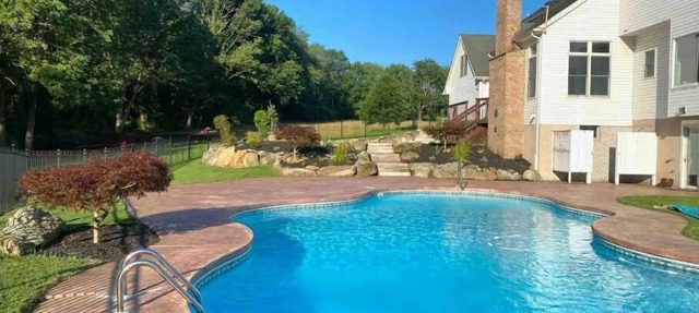 Huge family or group friendly home with many activities to keep everyone busy.