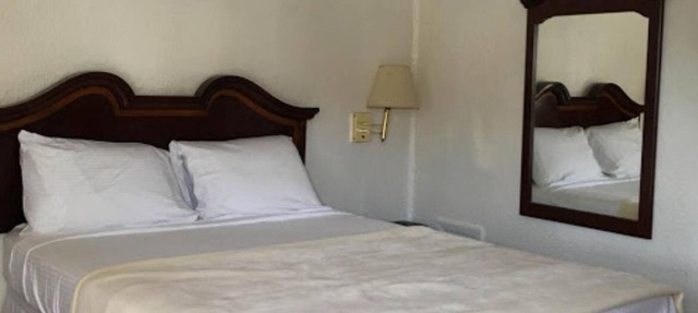 Huntingdon Inn