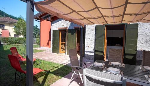 Il Borghetto Villa Pallante - Villa with Private Garden and Access to Swimming Pool