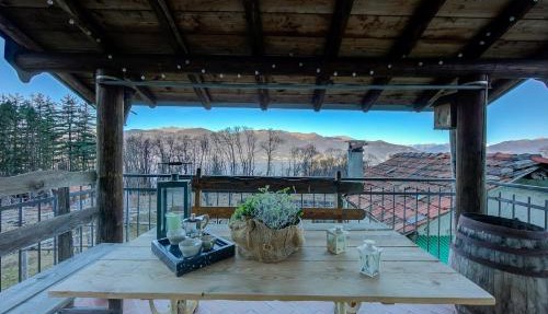 Il Vigneto Sul Lago Vineyard Lake View - Happy Rentals