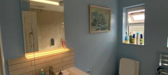 Immaculate 2-Bed Apartment in Isleworth by river