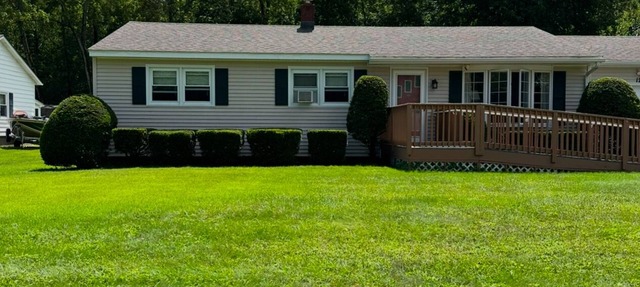 Immaculate Berkshires home! Close to museums, colleges, and outdoor activities.