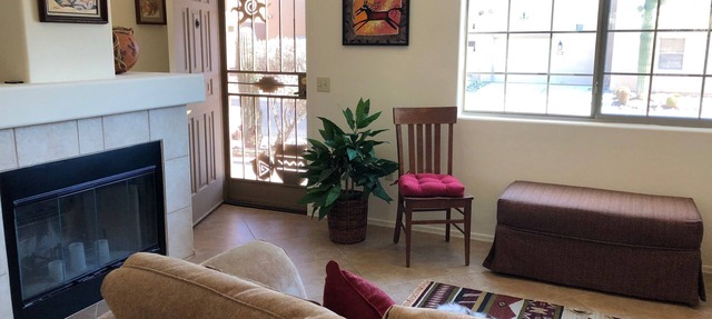 Immaculate gated 55+ gated community, view, garage in Green Valley Recreation.