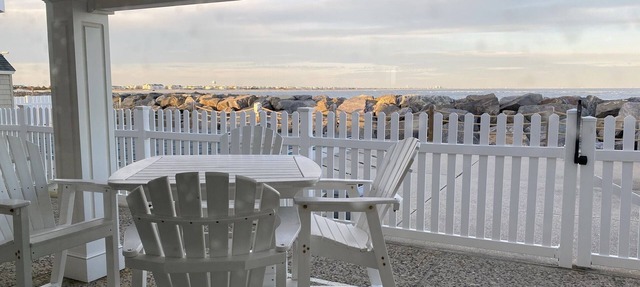 Immaculate Oceanfront Condo