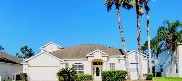 Immaculate Spacious Villa.No rear neighbors,Games Room,office,Large pool,hot spa