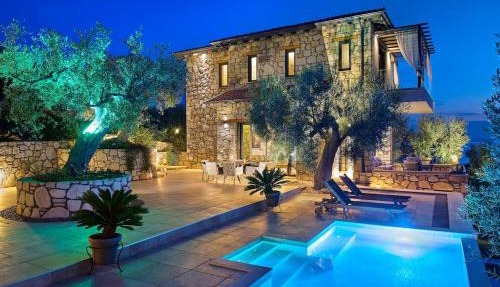 Infinity blue villa