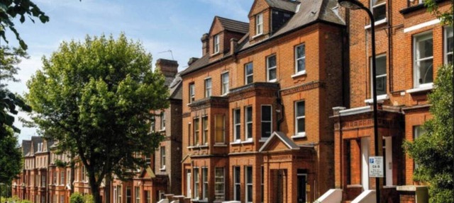Inviting 2BD Victorian Flat, Near Hampstead