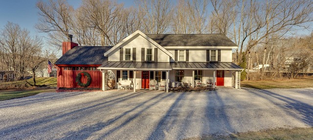 Inviting Chittenden Apartment Near Pico Mountain!