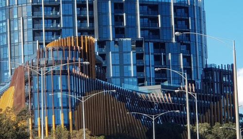 Ivanhoe Apartments