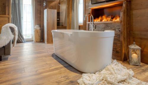 John Luxury Suites