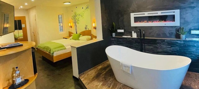 Junior Suite shower/WC - Berghotel Kristall