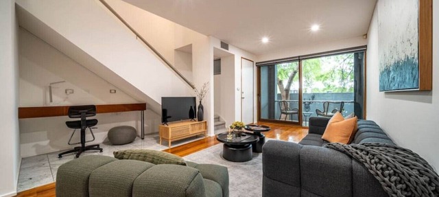 Juniper on Rundle - A Leafy City-fringe Escape