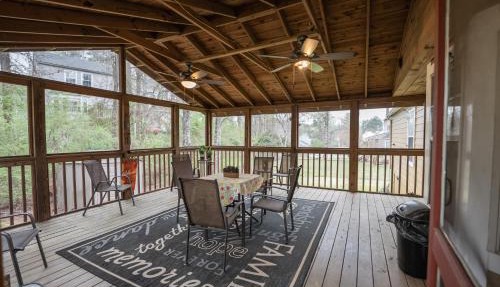 K & C Mountain View Cottage