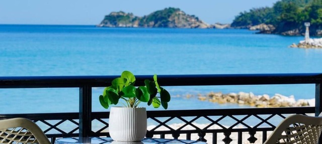 Kamelia & Semeli Hotel