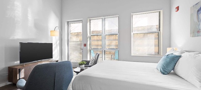 Kasa | Studio, Marina in SouthSide | Pittsburgh