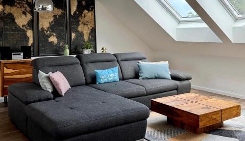 Klimatisierte OG Wohnung