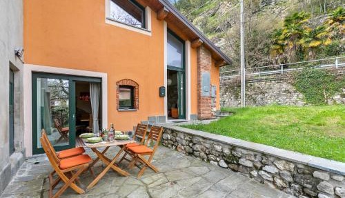 La Maison Du Lac 50 meters from Lake - Happy Rentals