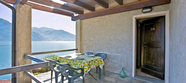La Terrazza 2 A by Lago Reisen