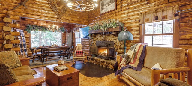 Lake & Beach Access at Lake Luzerne Cabin!