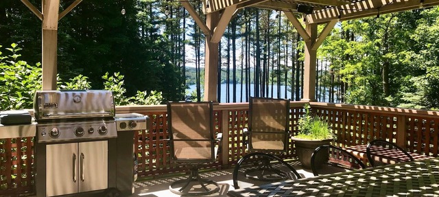 Lake View Berkshires Retreat - Private & Minutes to Lenox