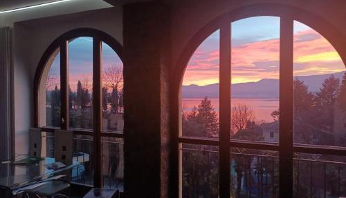 Lake View Tower