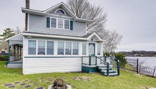 Lake Views & Dock Access - Pittsfield Cottage!