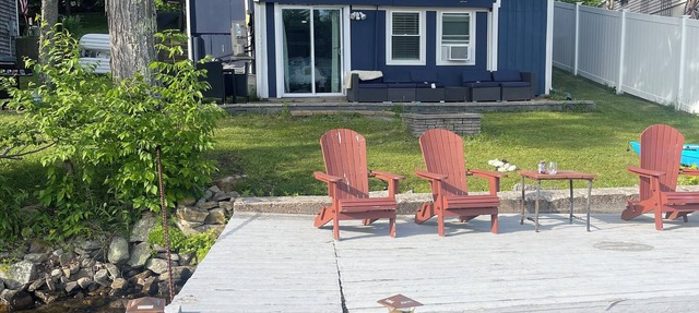 Lakefront Bungalow
