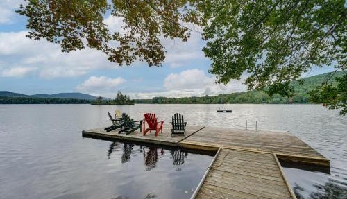 Lakefront Paradise Near Okemo & Killington