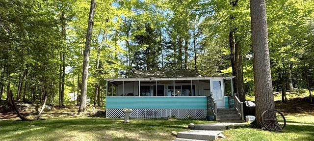 Lakeside Bungalow with Sandy Beach!