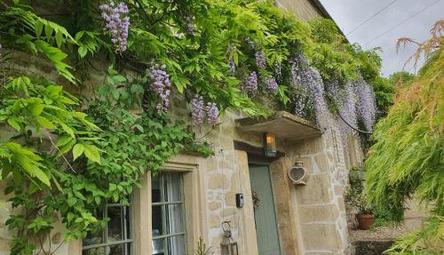 Lamb Cottage Bed and Breakfast