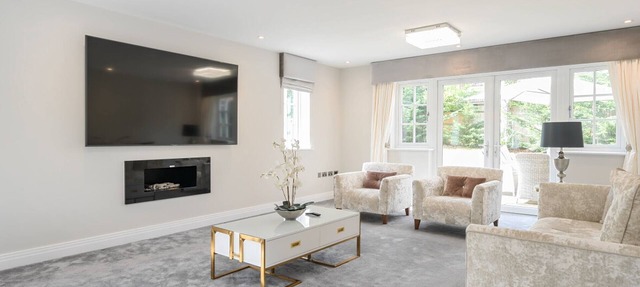 Large Comfortable & Private Home in Fetcham - Pass the Keys