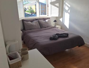 Large Double Room with Own Bathroom and Free Parking