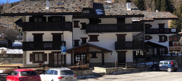 Large Studio In Champoluc Center