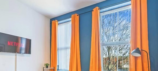Latimer Flat 4 - Spacious 2-Bed Apt - Sleeps 6