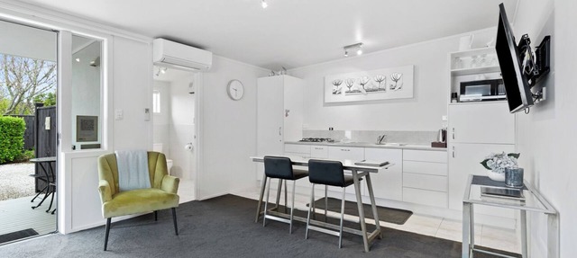 Lavender Apartment 2 One bedroom Apartment