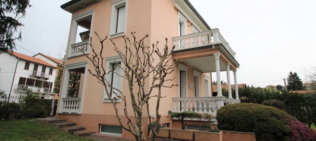 Le Rondini by Interhome