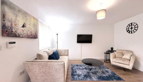 Leigh Haven- 3BR Home Sleeps 5 Near Sports Village