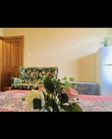 Less pay for master room