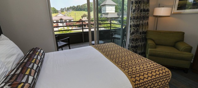 Liberty Mountain Lodge | Slopeside King Retreat