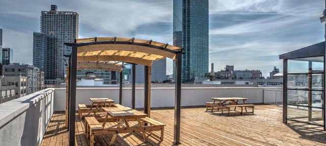LIC Hotel