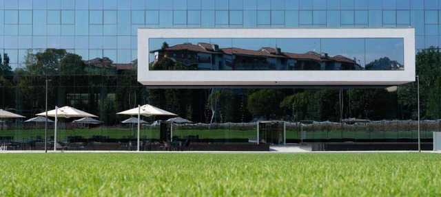 Life Hotel