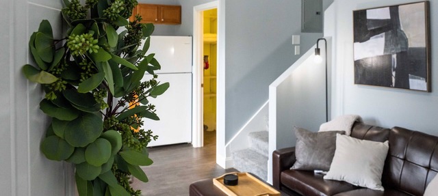 Light & Bright Loft Apartment Near Downtown MHT