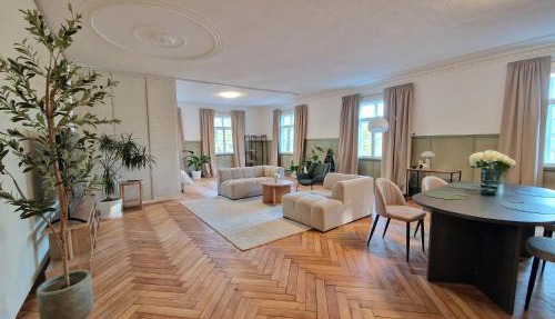 Loftfeeling, Parkplatz, WLAN, Diak, Würth