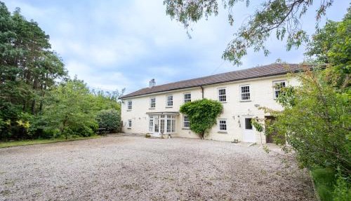 Lolgorien, West Cornwall, Sleeps 8